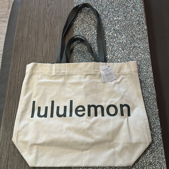 Lululemon Double-Handle Canvas Tote Bag 17L in natural/grey sage unisex - Picture 5 of 11